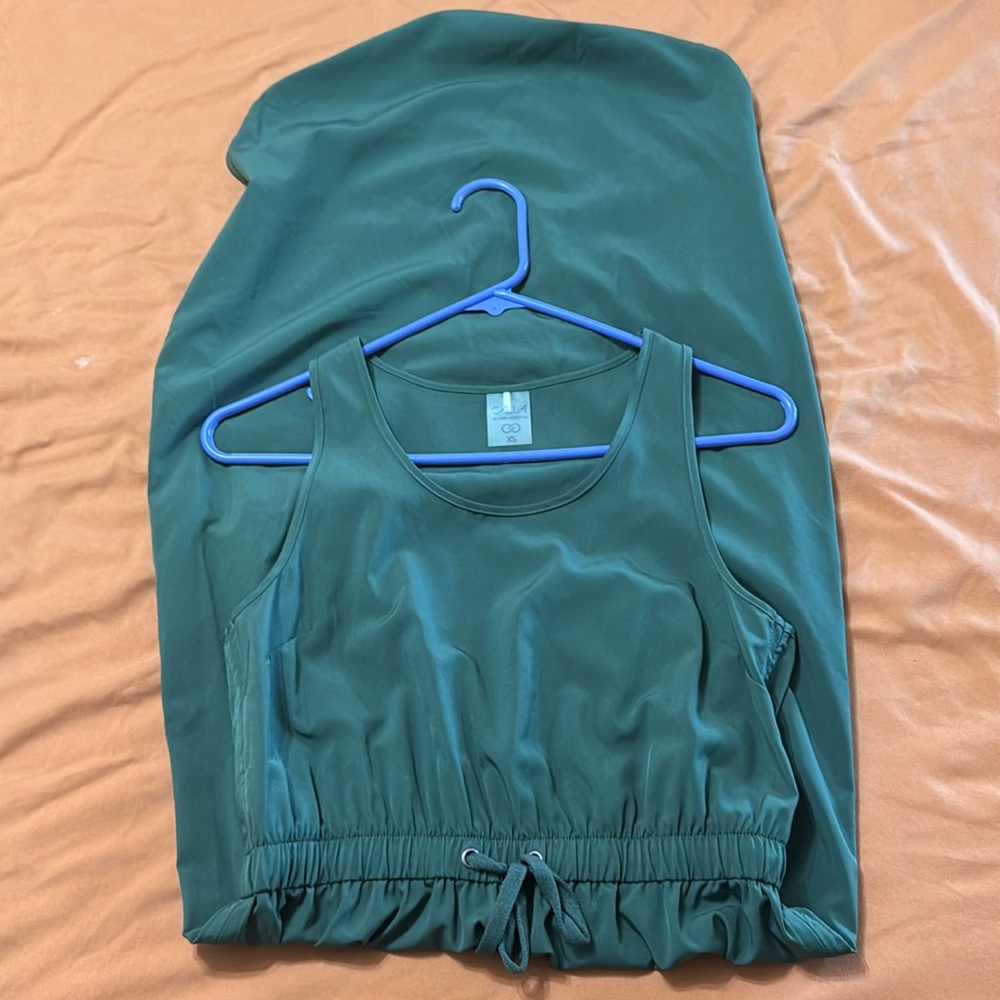 Green Sleeveless Dress